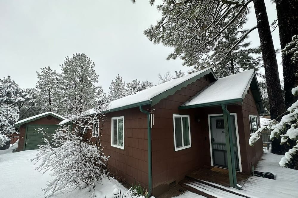 Photo of Others in Pine Valley