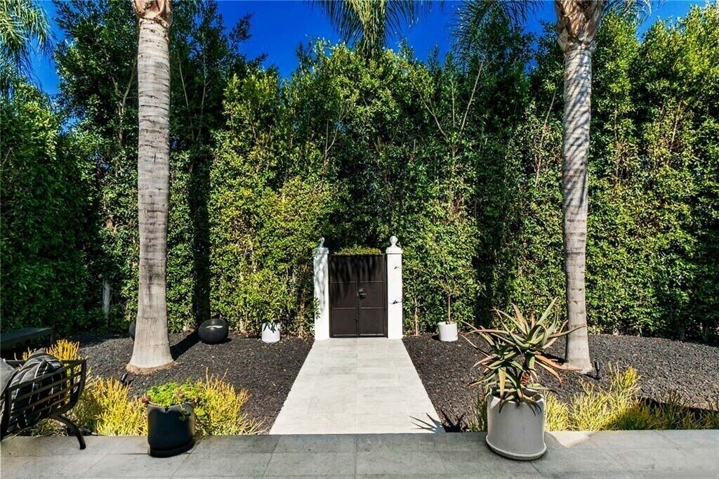 Photo of Outdoor in Melrose