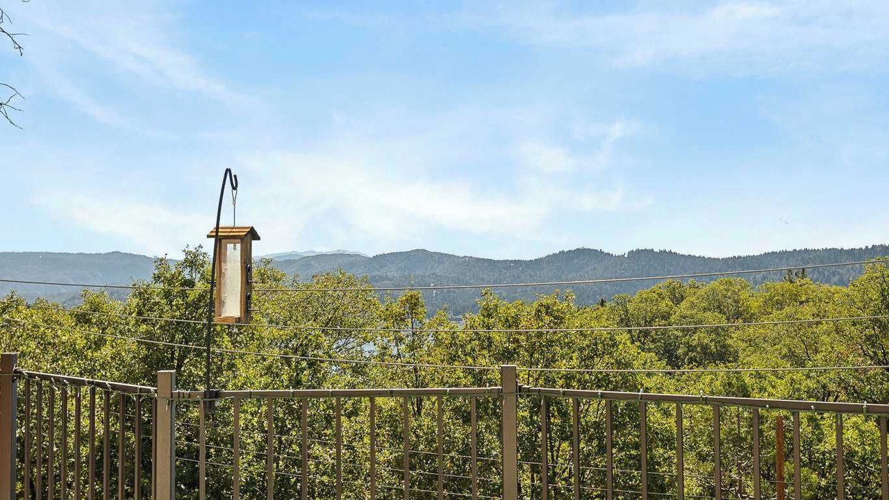 Photo of Outdoor in Lake Arrowhead