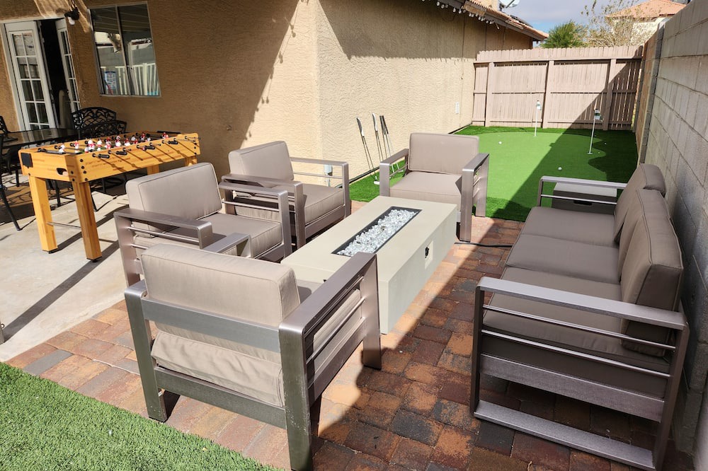 Photo of Outdoor in Sunrise Manor