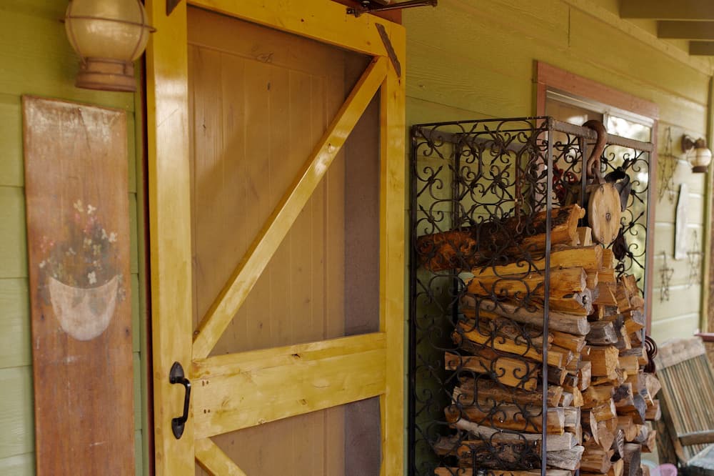 Photo of Outdoor in Timberland Acres