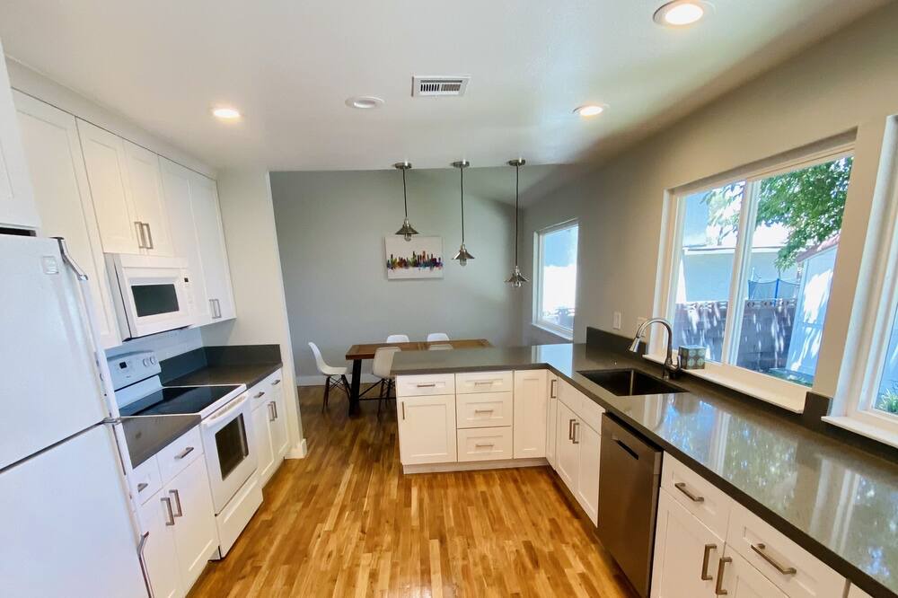 Photo of Kitchen in Chinatown