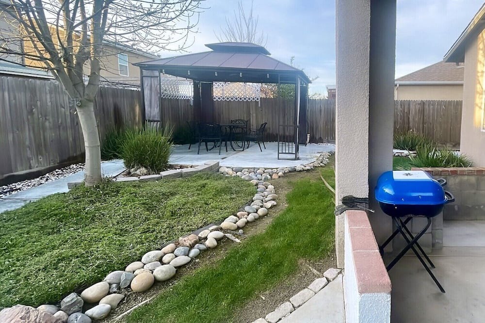 Photo of Outdoor in Visalia
