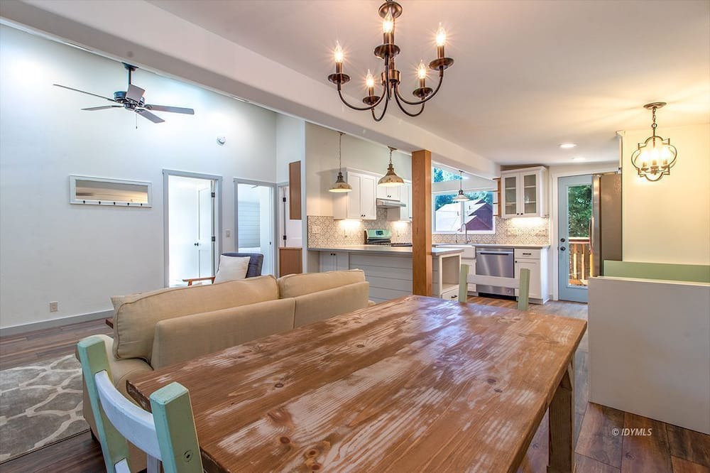 Photo of Livingroom in Idyllwild