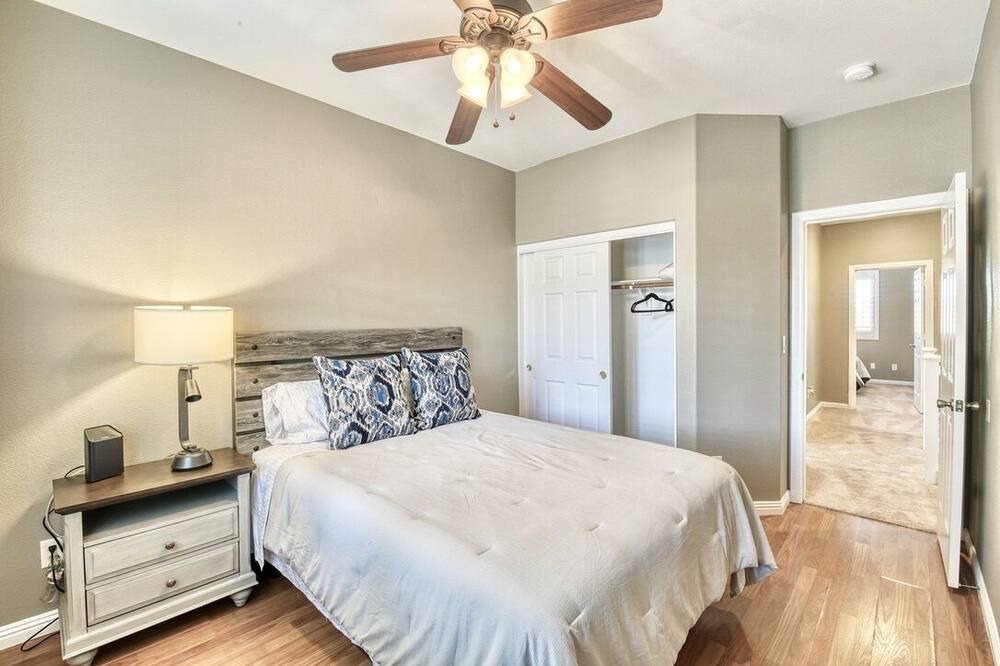 Photo of Bedroom in Summerlin