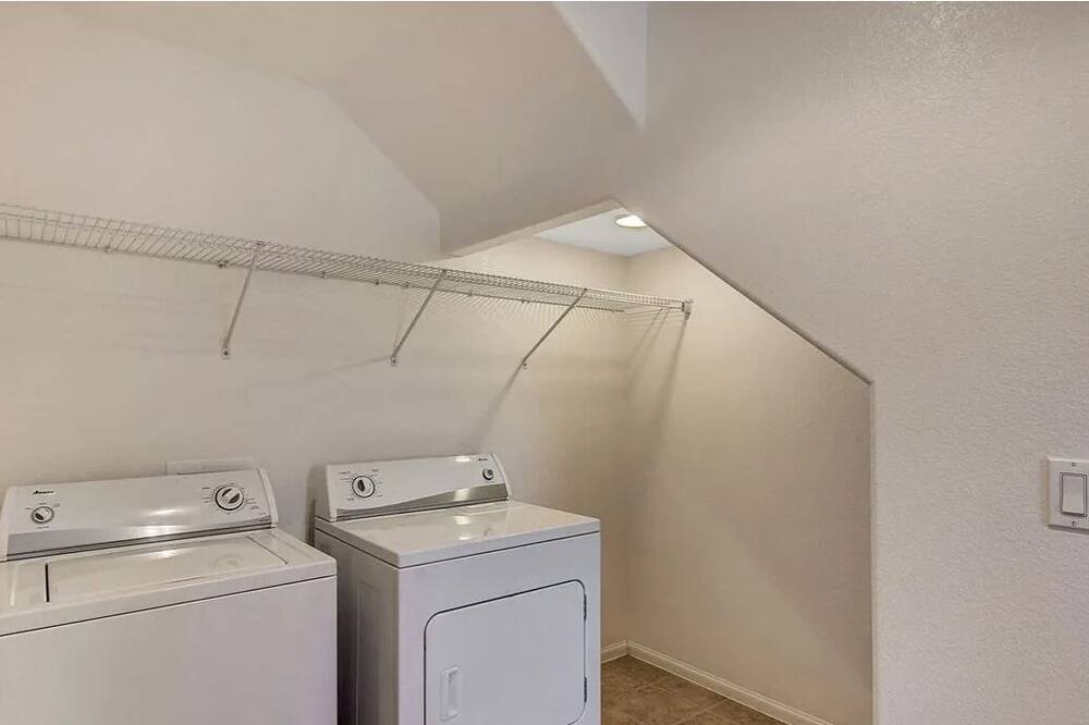 Photo of Bedroom in Summerlin South