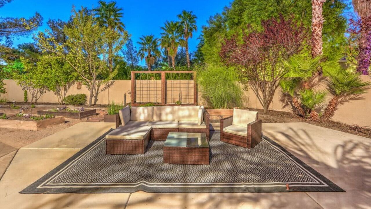Photo of Outdoor in Green Valley