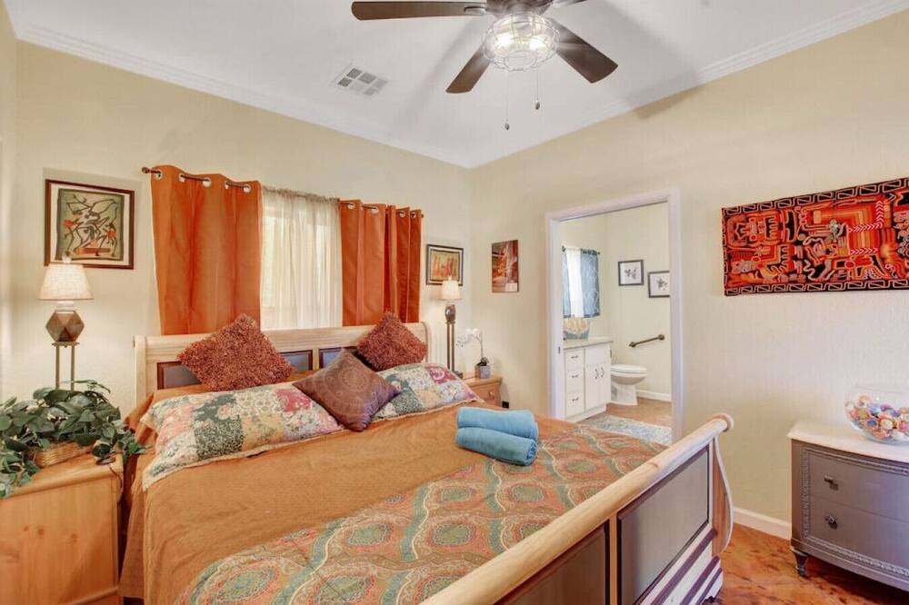 Photo of Others in Sunrise Manor
