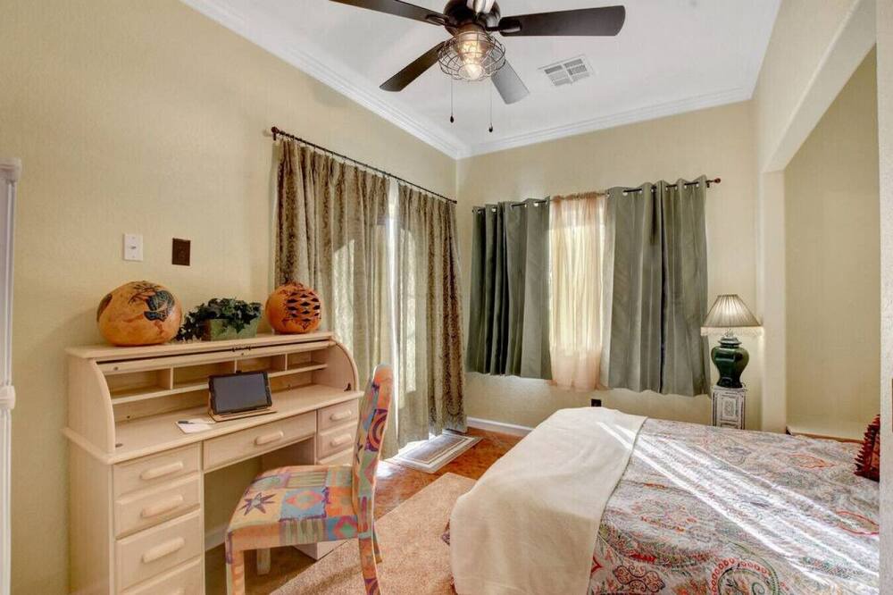 Photo of Others in Sunrise Manor