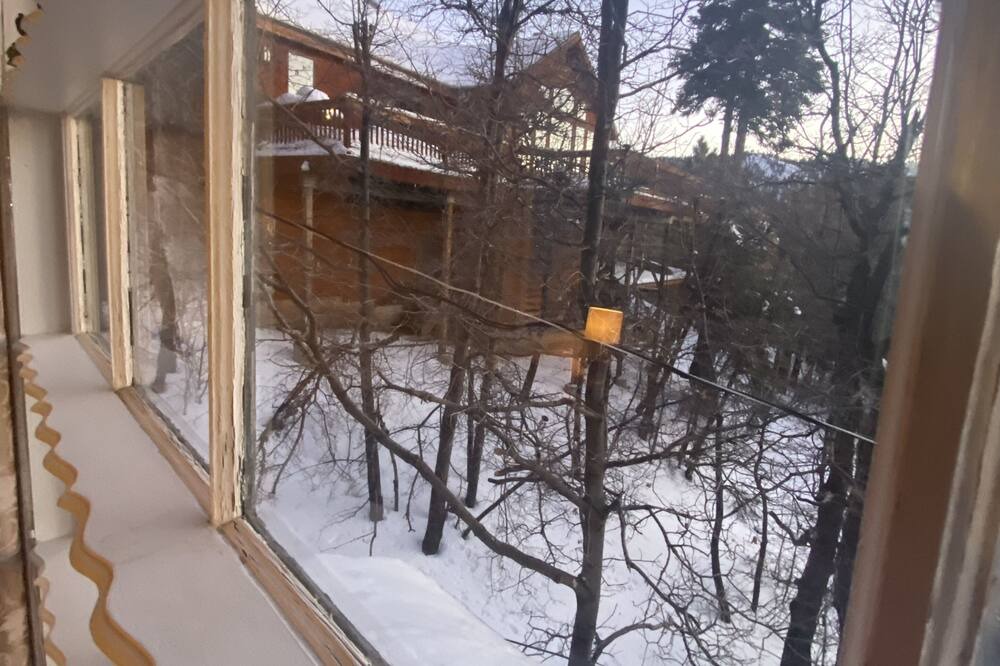 Photo of Patio Balcony in Upper Moonridge