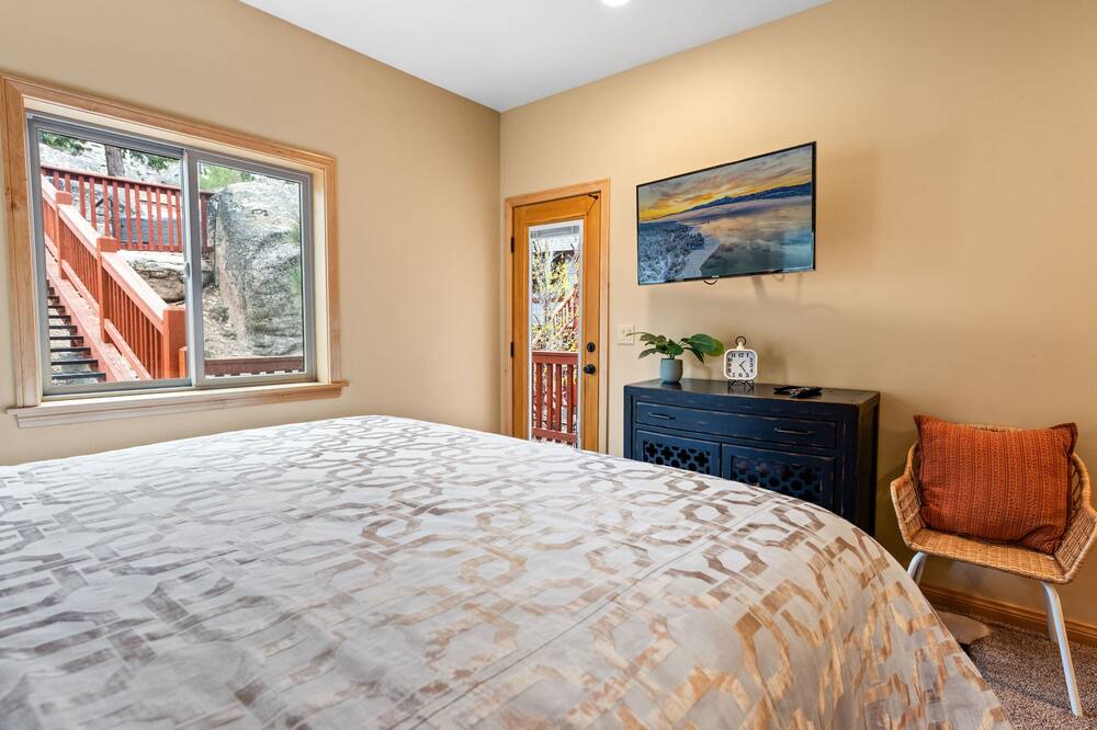 Photo of Bedroom in Boulder Bay