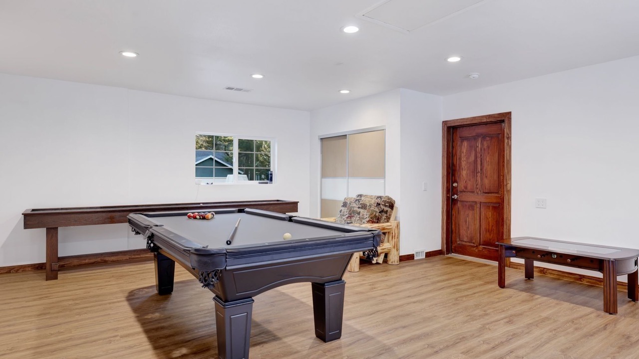 Photo of Others in Fox Farm