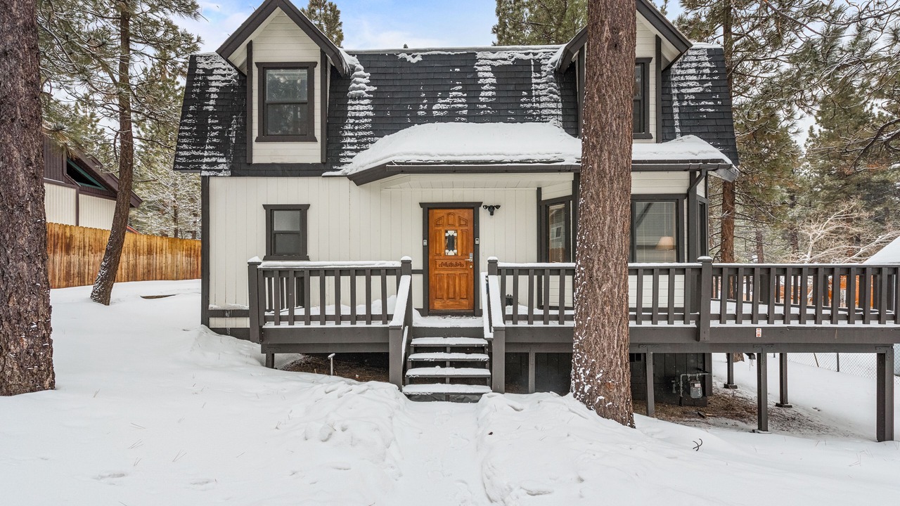Photo of Outdoor in Summit Estates
