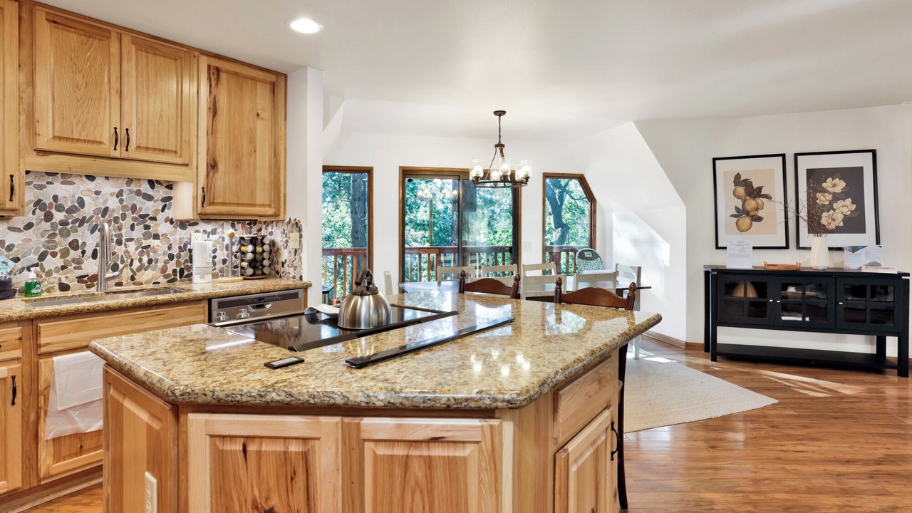 Photo of Kitchen in Upper Moonridge