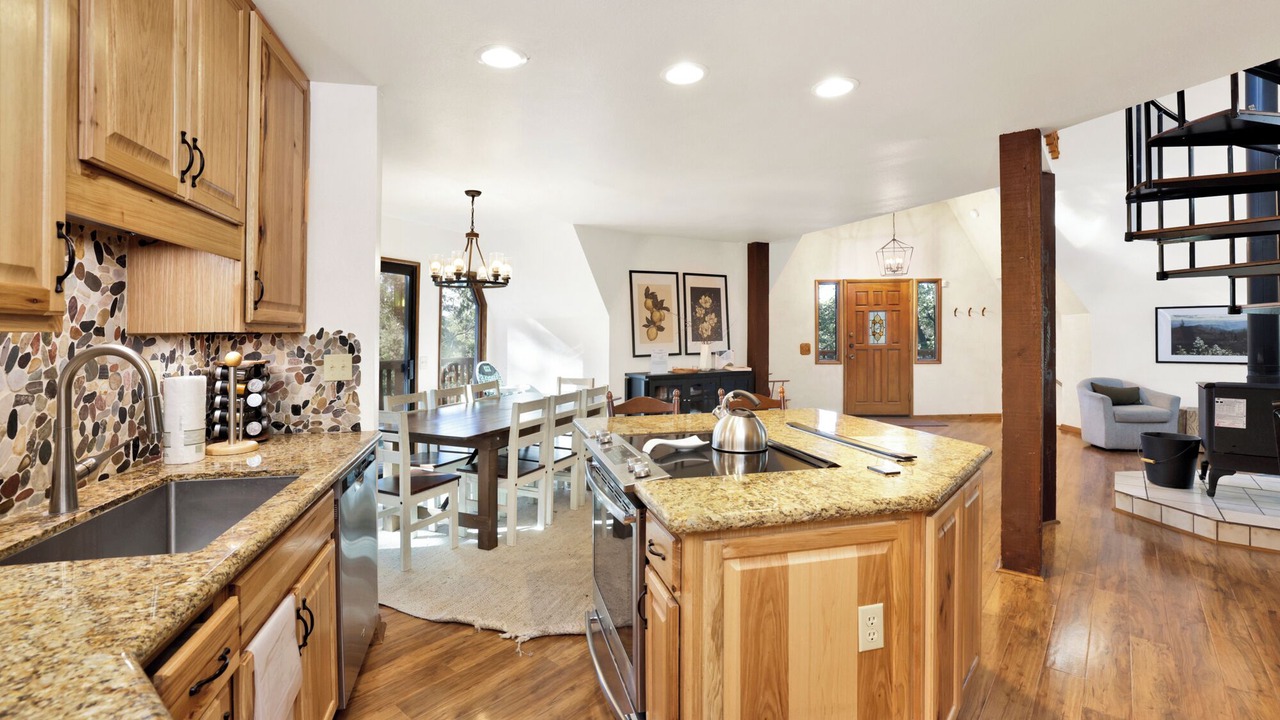 Photo of Kitchen in Upper Moonridge