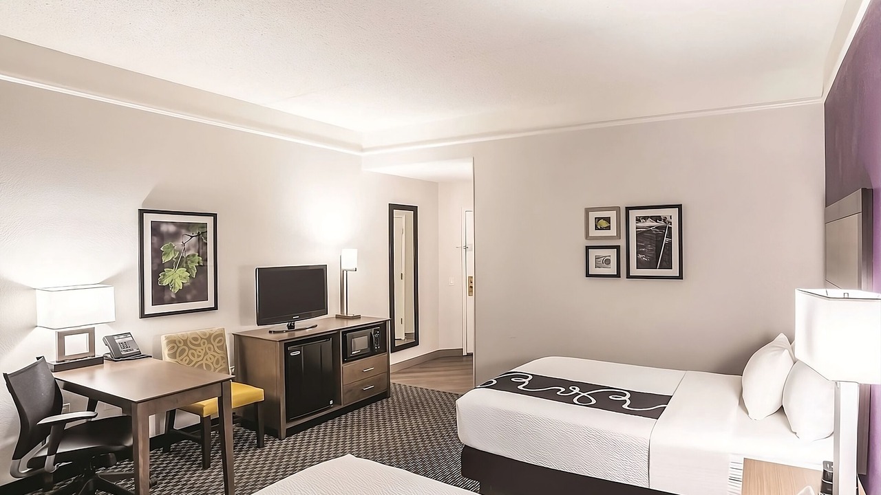 Photo of Livingroom in Woodlands Village