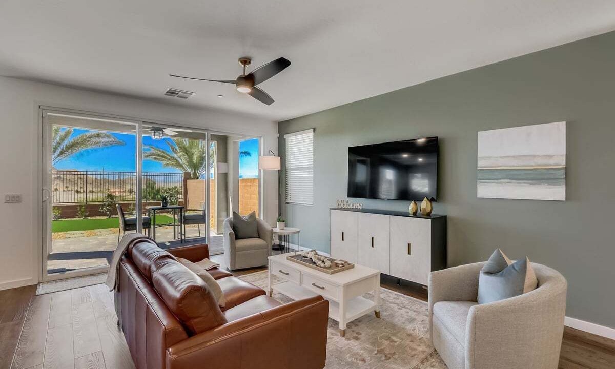 Photo of Livingroom in Lake Las Vegas