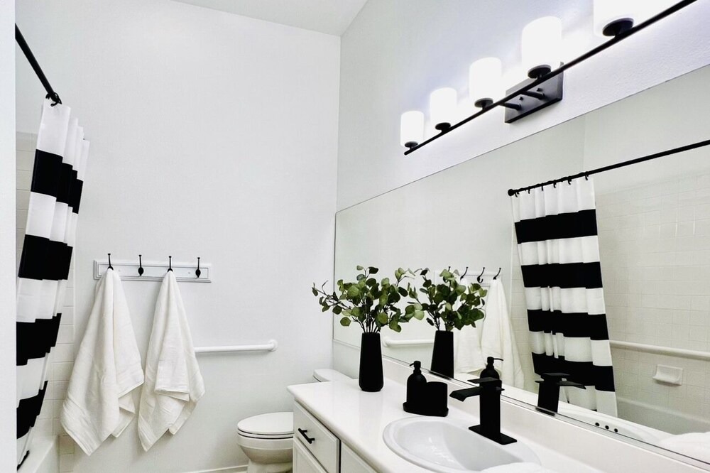 Photo of Bathroom in Summerlin