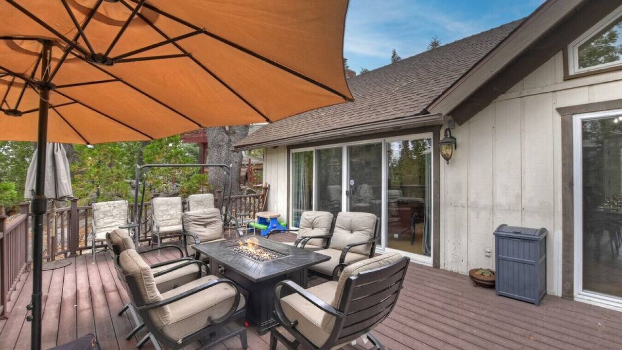 Photo of Patio Balcony in Cedar Glen