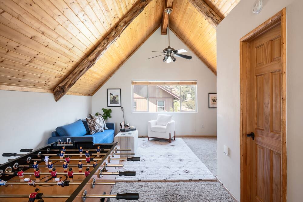 Photo of Bedroom in Castle Glen Estates