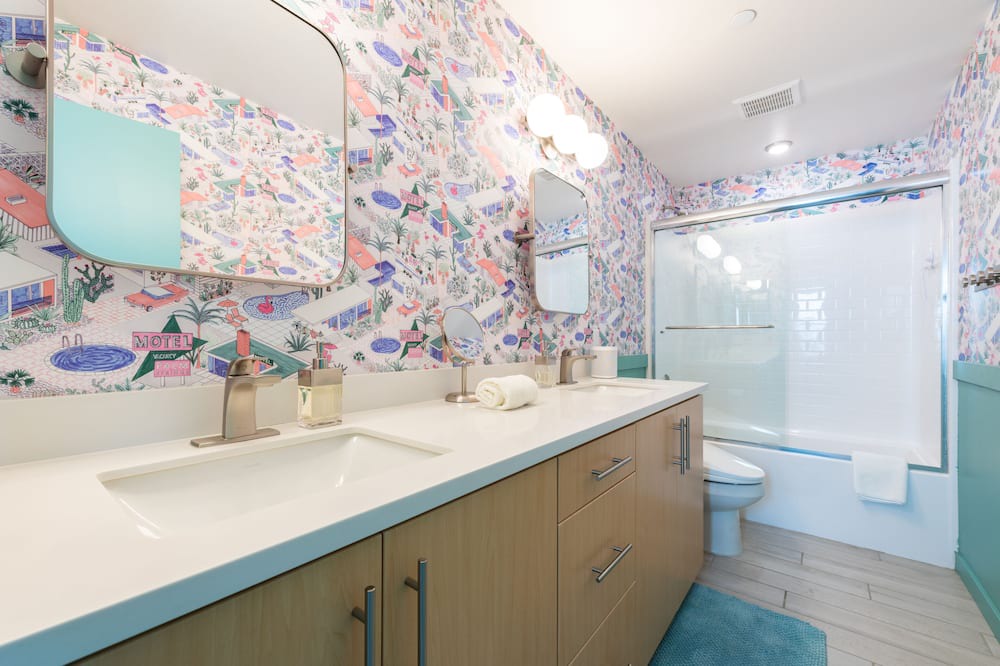Photo of Bathroom in B-Bar-H Ranch
