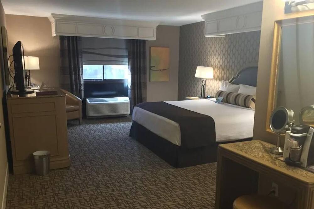Photo of Bedroom in Downtown Las Vegas