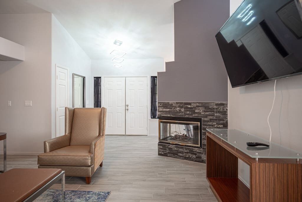 Photo of Livingroom in Green Valley North