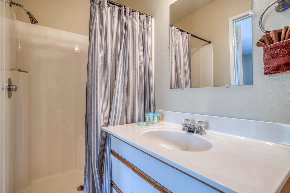 Photo of Bathroom in Fox Farm