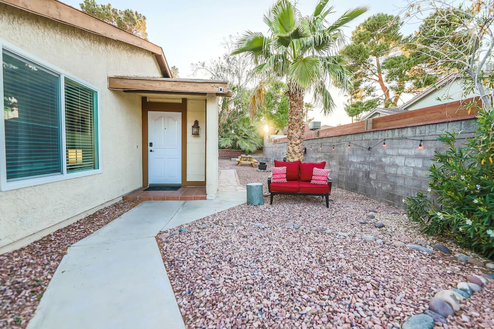 Photo of Patio Balcony in Spring Valley