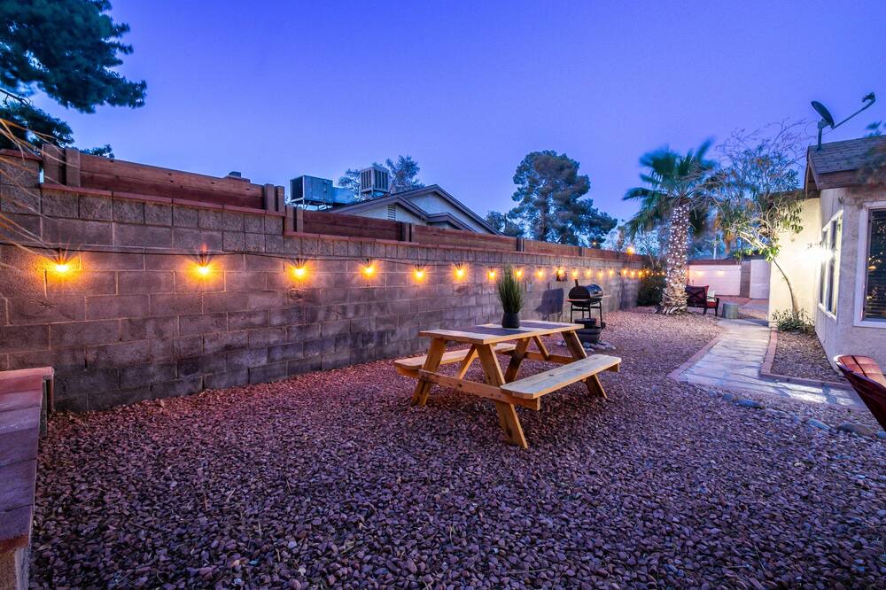 Photo of Outdoor in Spring Valley