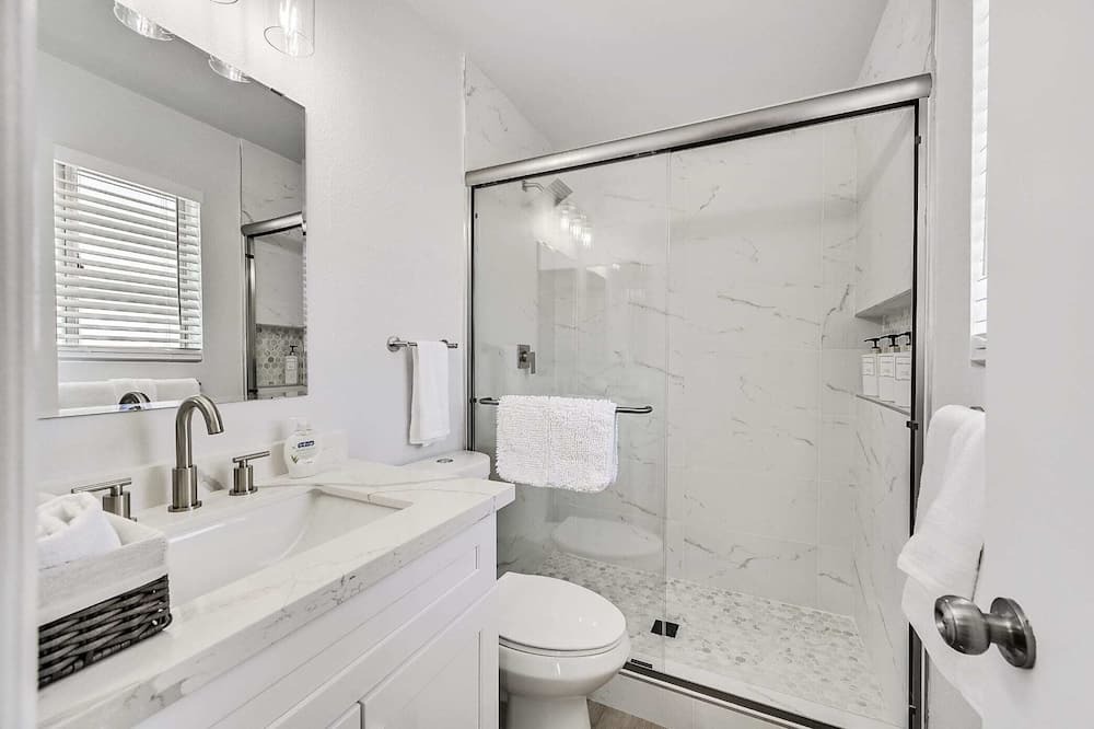 Photo of Bathroom in Henderson