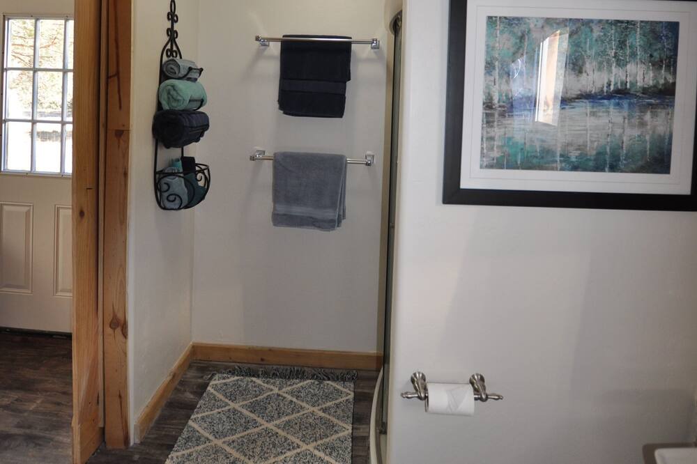 Photo of Bedroom in Young