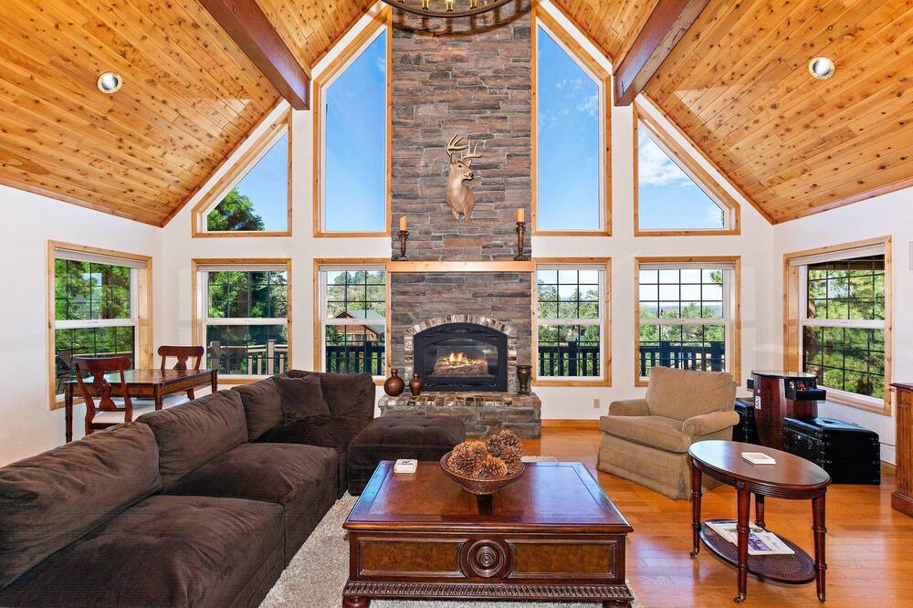 Photo of Others in Castle Glen Estates
