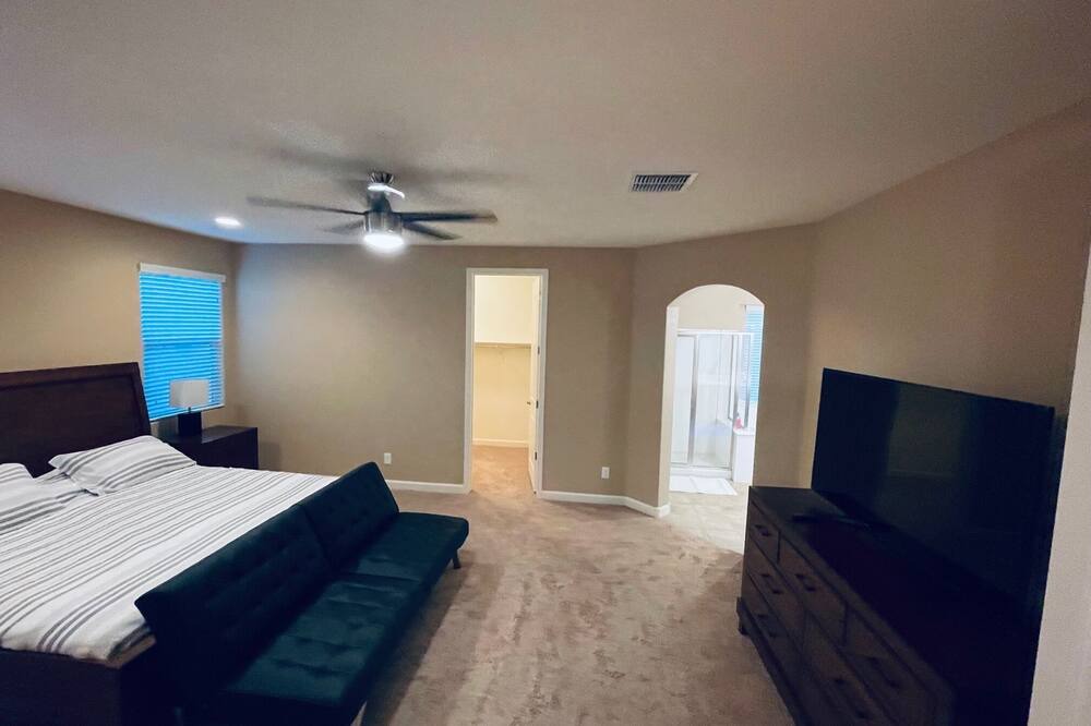Photo of Bedroom in Glendale