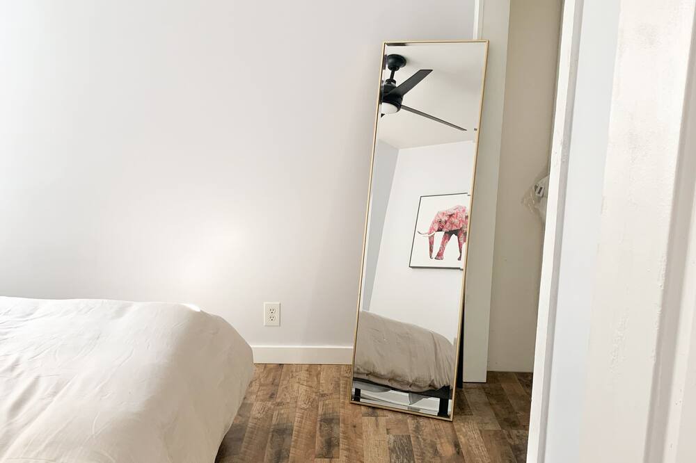 Photo of Bedroom in Poplar Grove