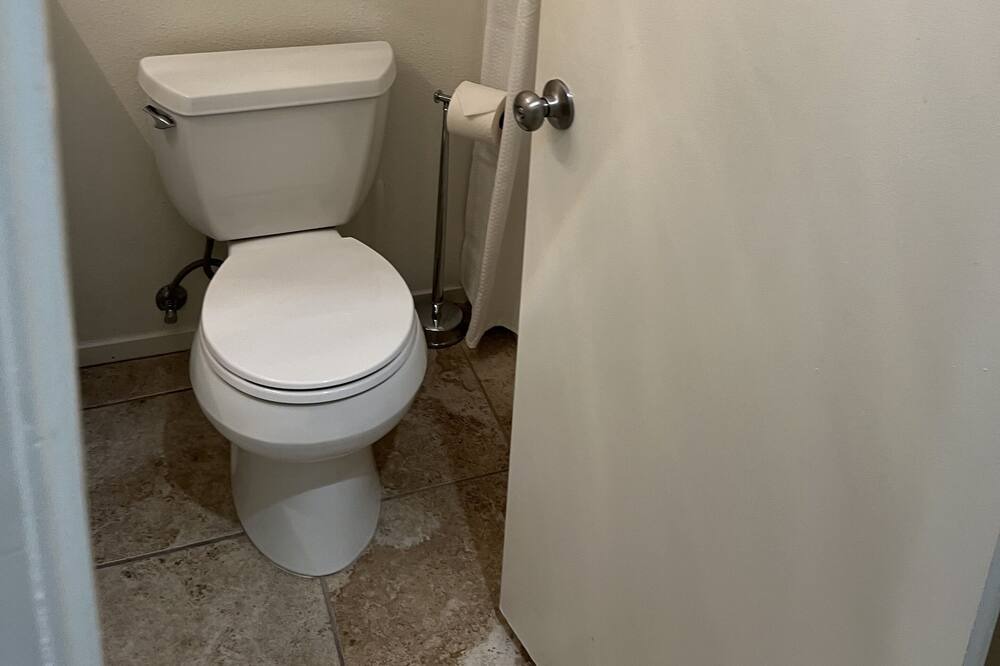 Photo of Bathroom in Bermuda Dunes