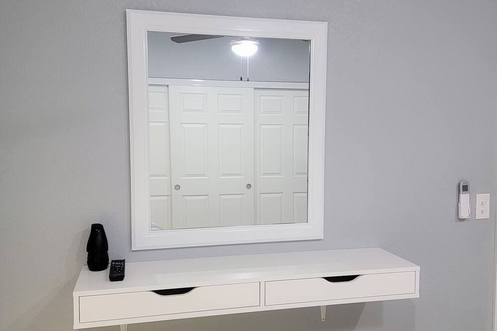 Photo of Bedroom in Centennial Hills