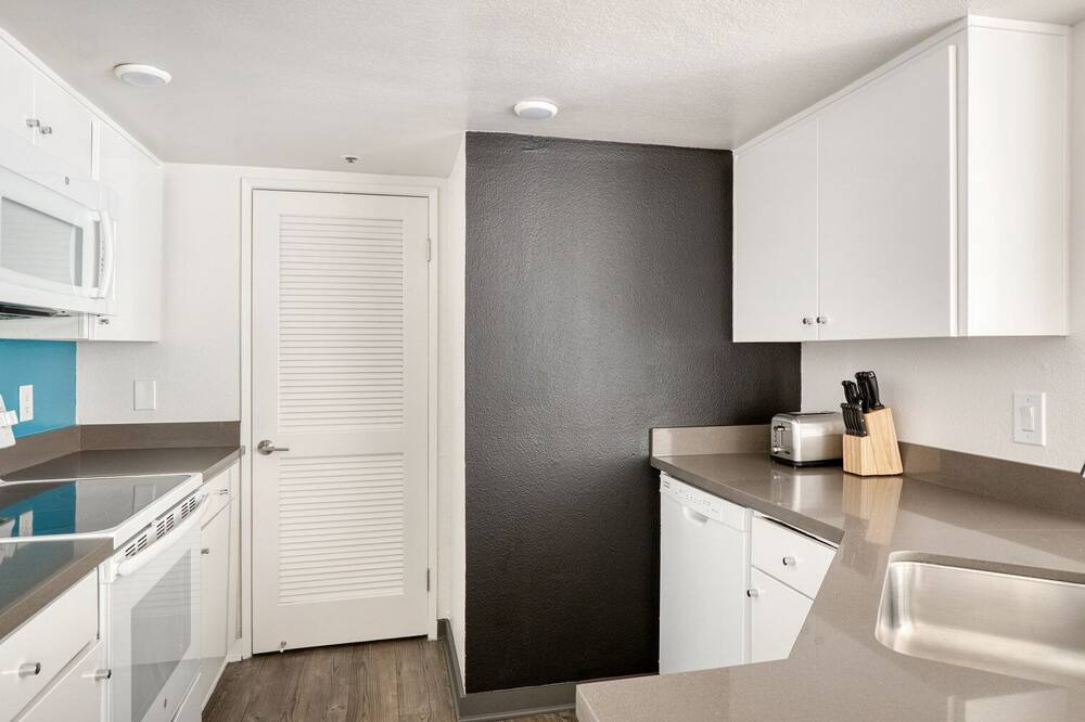 Photo of Kitchen in Studio City