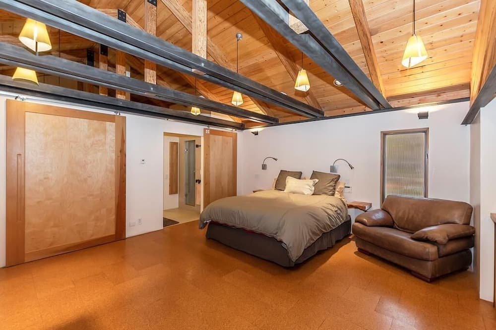 Photo of Bedroom in Boulder Bay