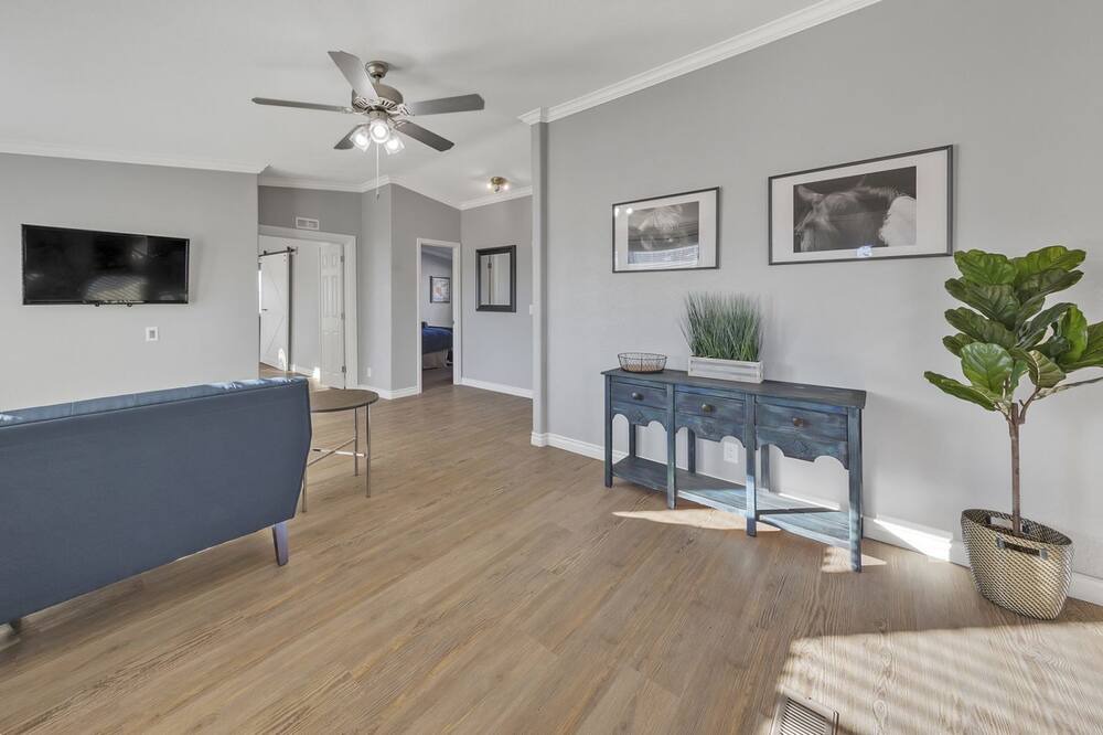 Photo of Livingroom in Pahrump