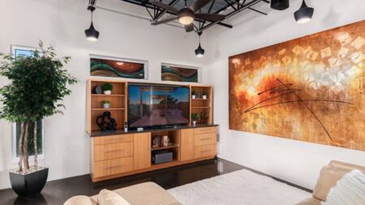 Photo of Livingroom in Arts District
