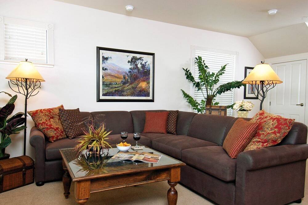 Photo of Bedroom in Altaville