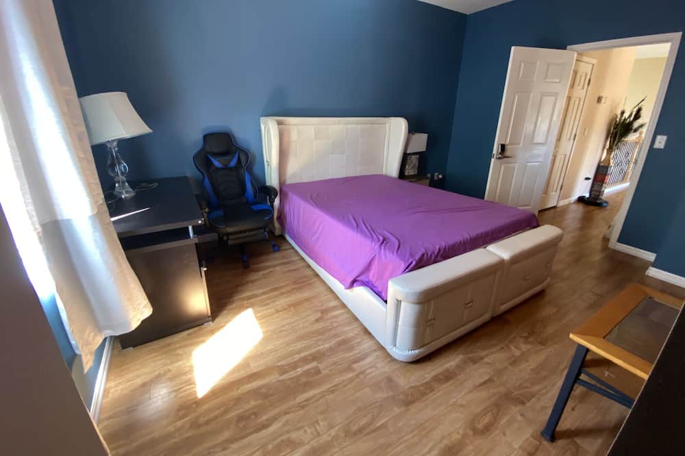Photo of Bedroom in Summerlin West