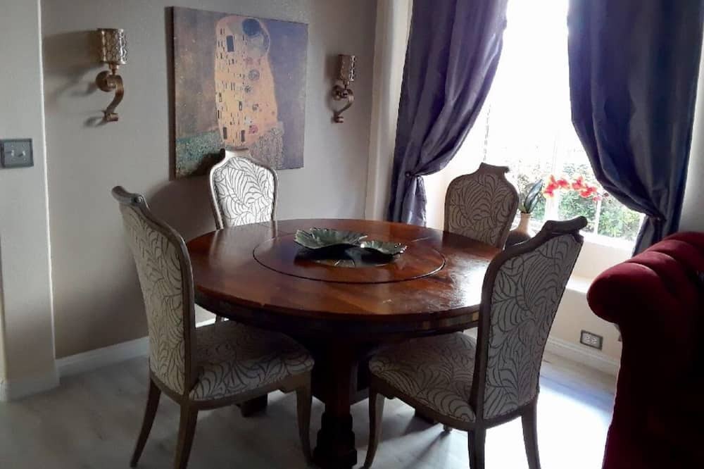 Photo of Kitchen in Summerlin