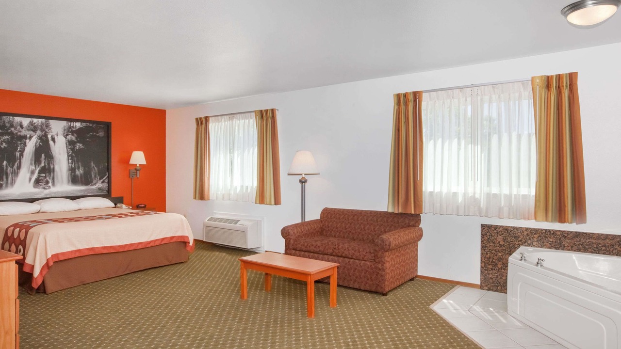Photo of Bedroom in Cloverdale