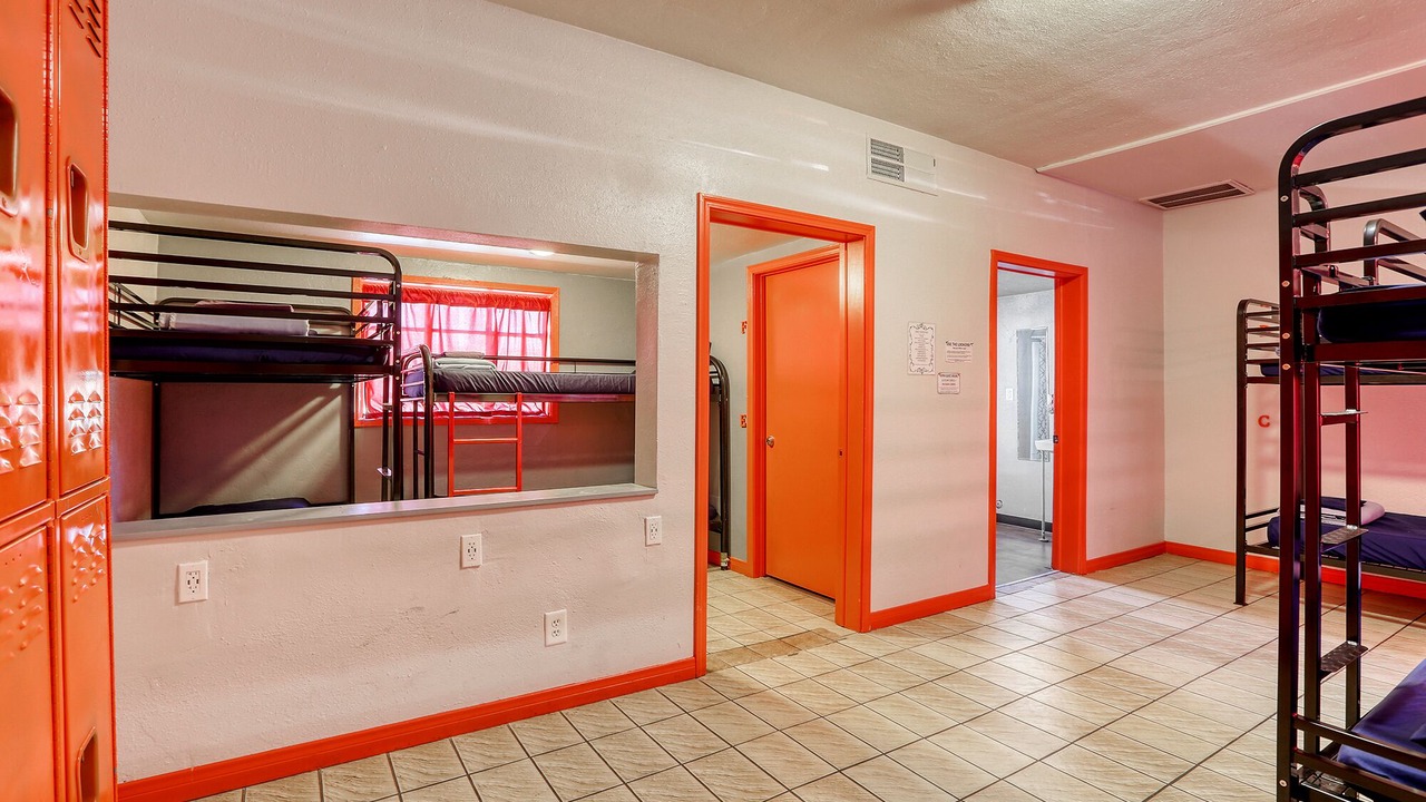 Photo of Bedroom in Gateway District