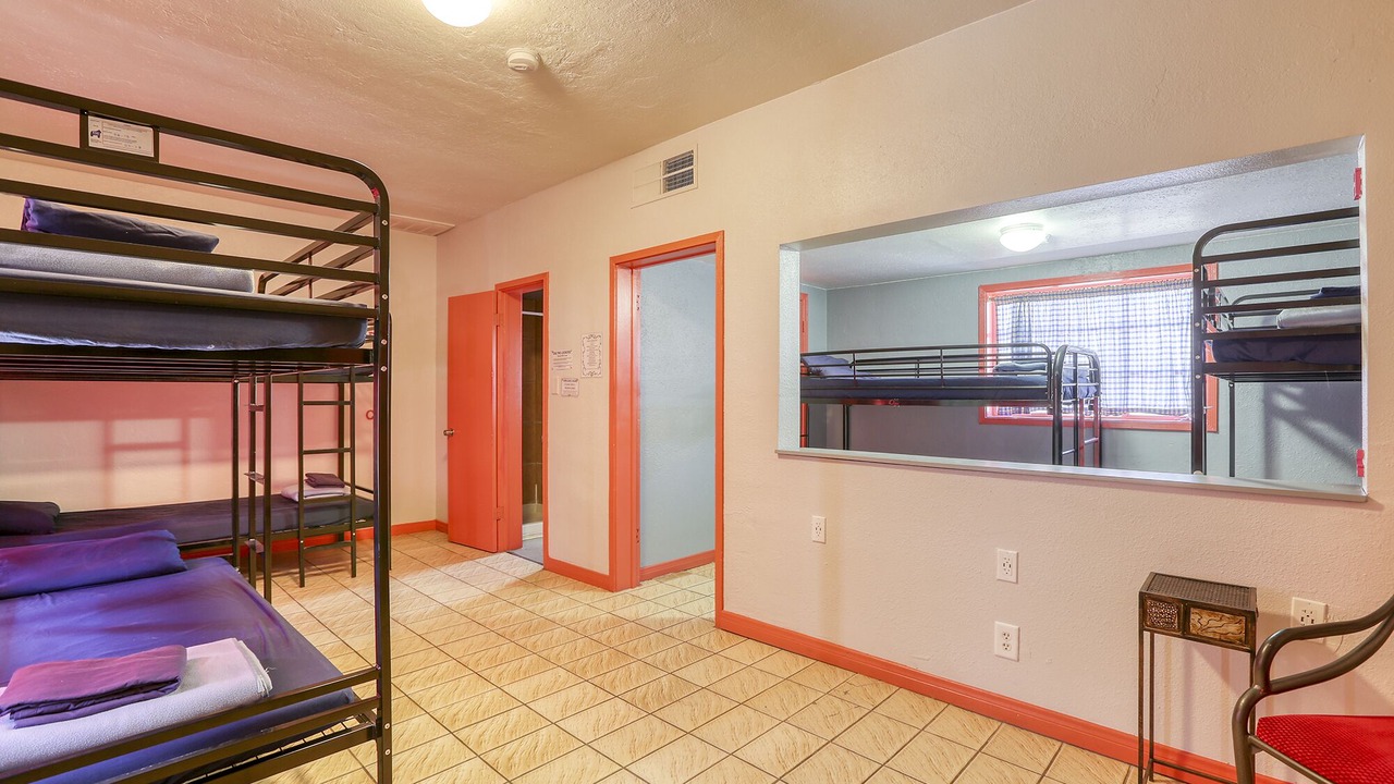 Photo of Bedroom in Gateway District