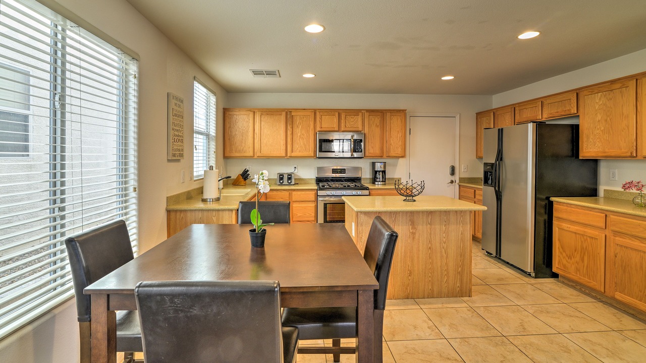 Photo of Kitchen in Centennial Hills