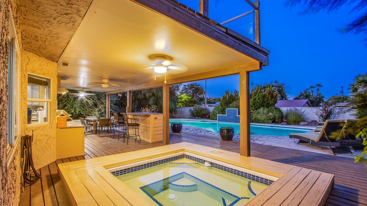 Photo of Outdoor in Rancho Oakey