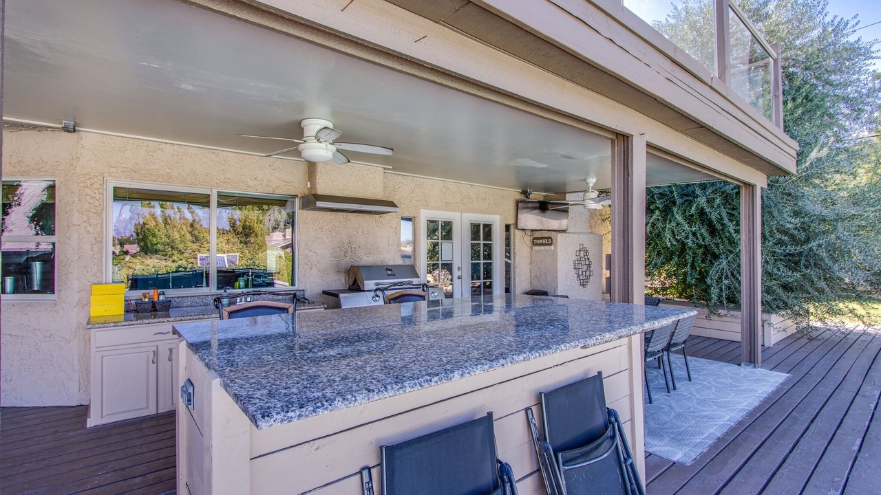 Photo of Kitchen in Rancho Oakey